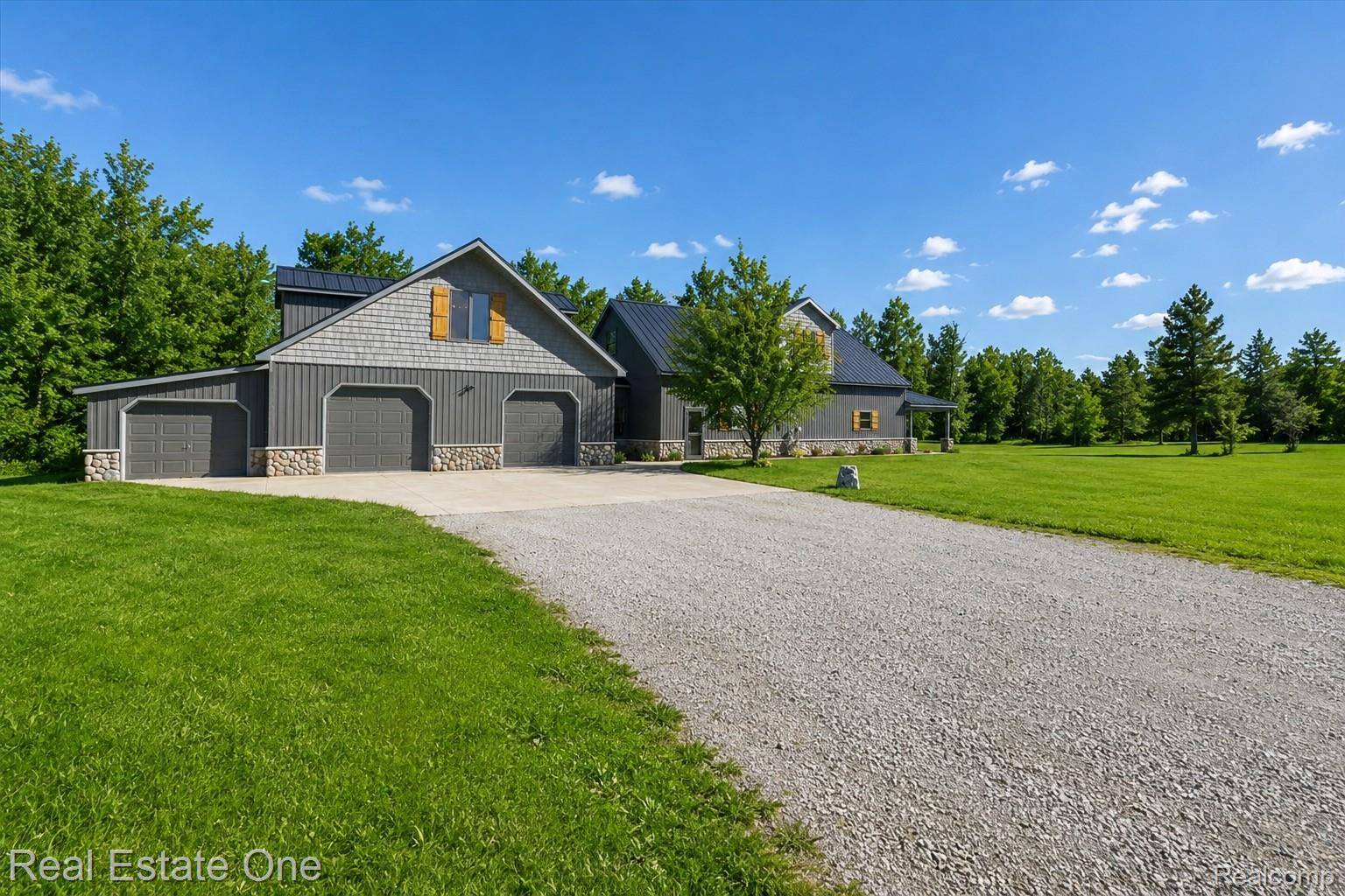 7250 Artesian TRL, Cheboygan, MI 49721