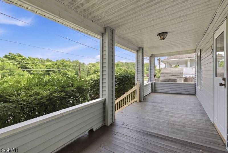 185 Main St, Andover Boro, NJ 07821