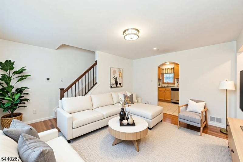 5 Hillside Ave, Mine Hill Twp., NJ 07803