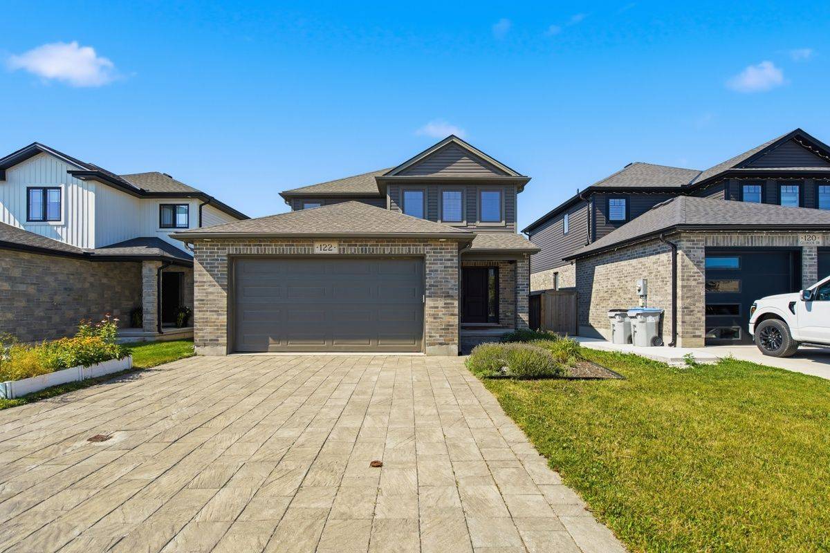 122 Gilmour DR, Lucan Biddulph, ON N0M 2J0