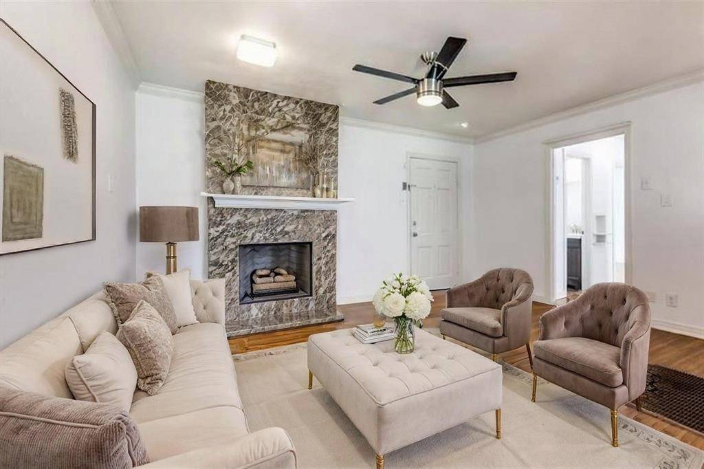 2140 Montalba Avenue, Dallas, TX 75228