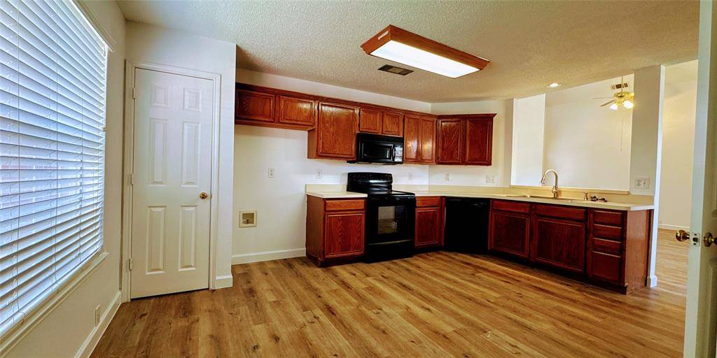 7208 Chateau Drive, Frisco, TX 75035