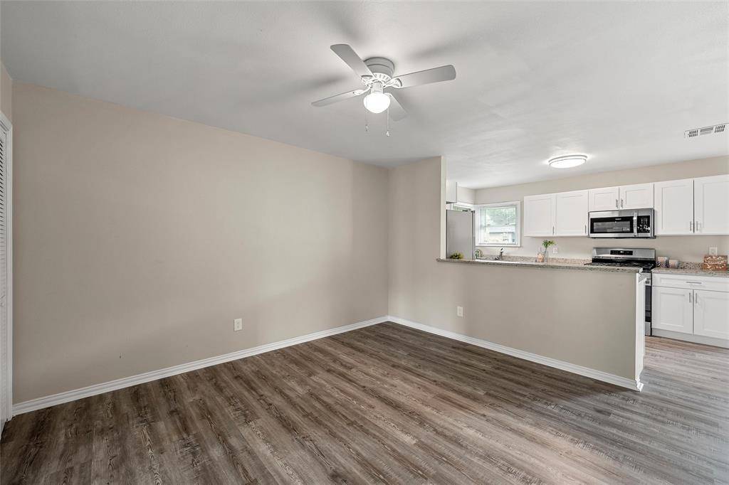 609 N Norma Drive, Lacy Lakeview, TX 76705