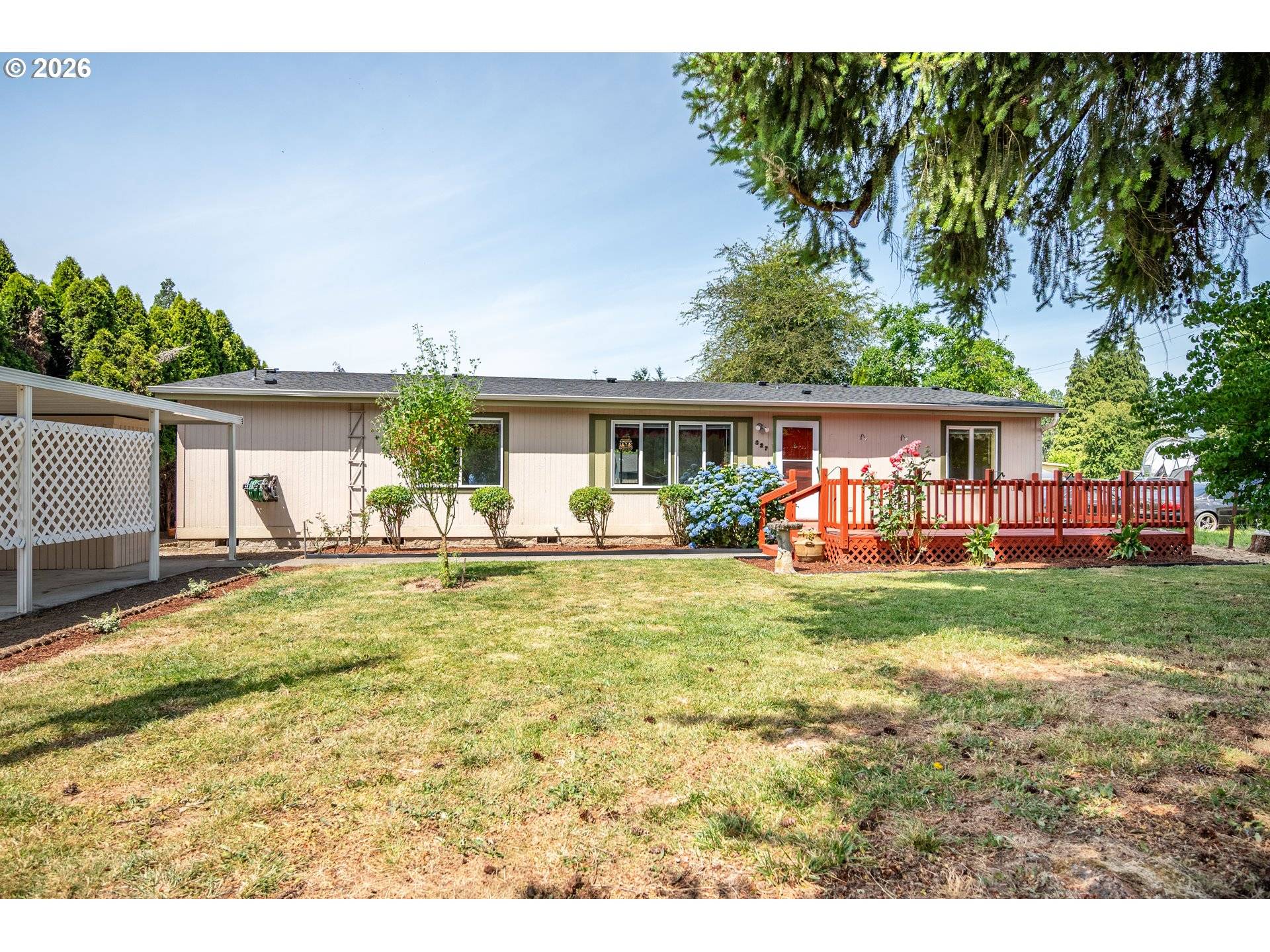 827 NE WOODARD AVE, Castle Rock, WA 98611