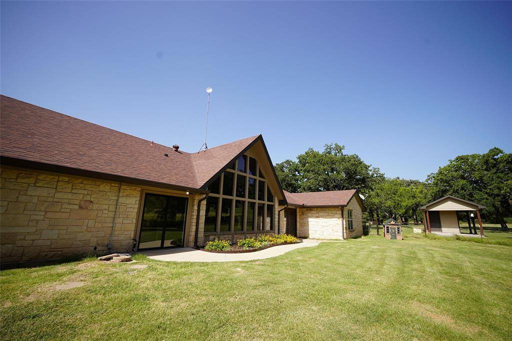 230 Private Road 2174, Decatur, TX 76234