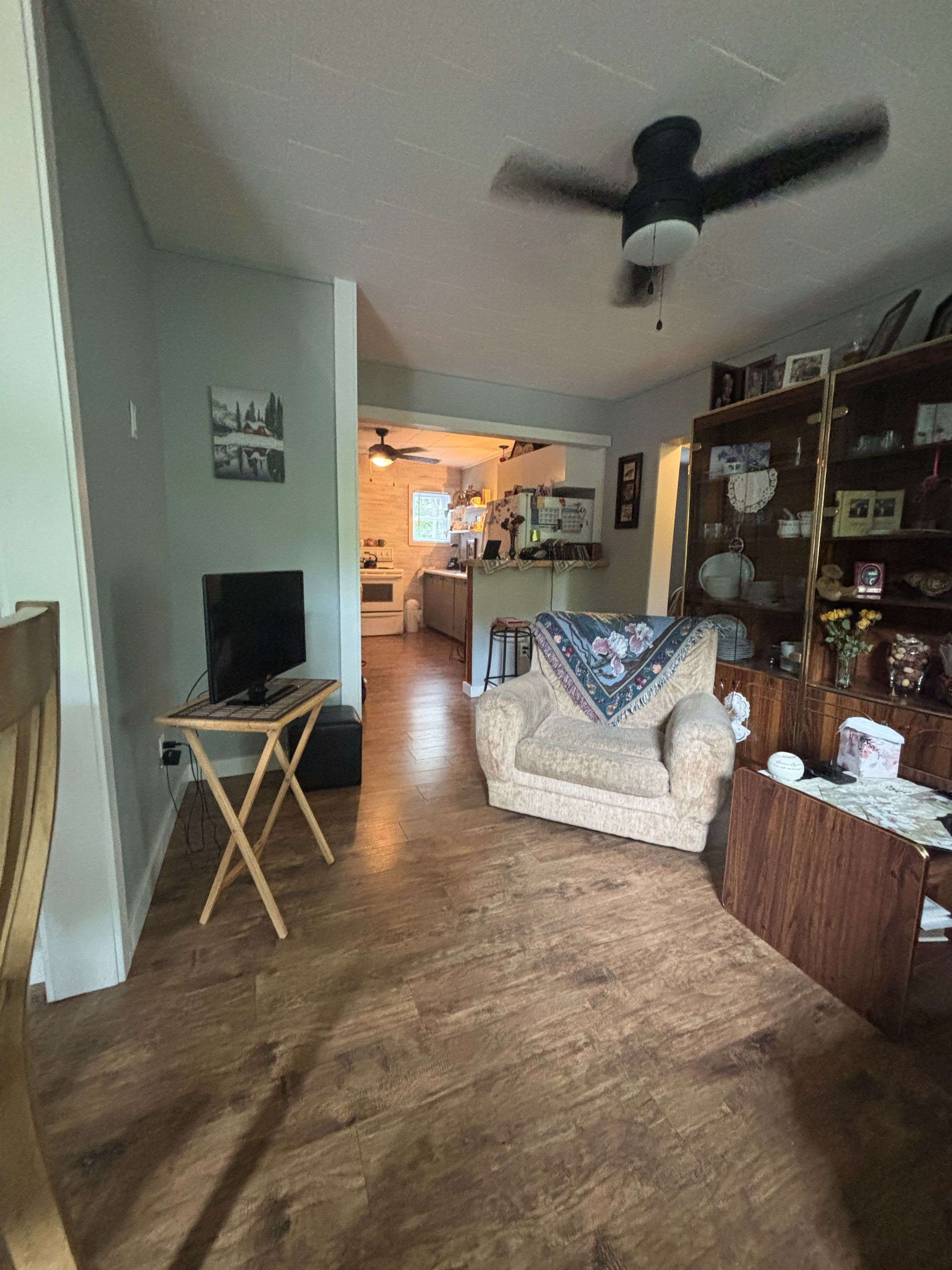 39 Cleak AVE N, Bancroft, ON K0L 1C0