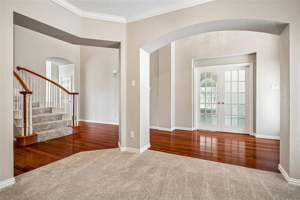 44 Creekside Drive, Trophy Club, TX 76262