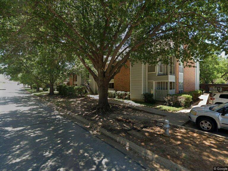 3206 S Fielder Road #201, Arlington, TX 76015