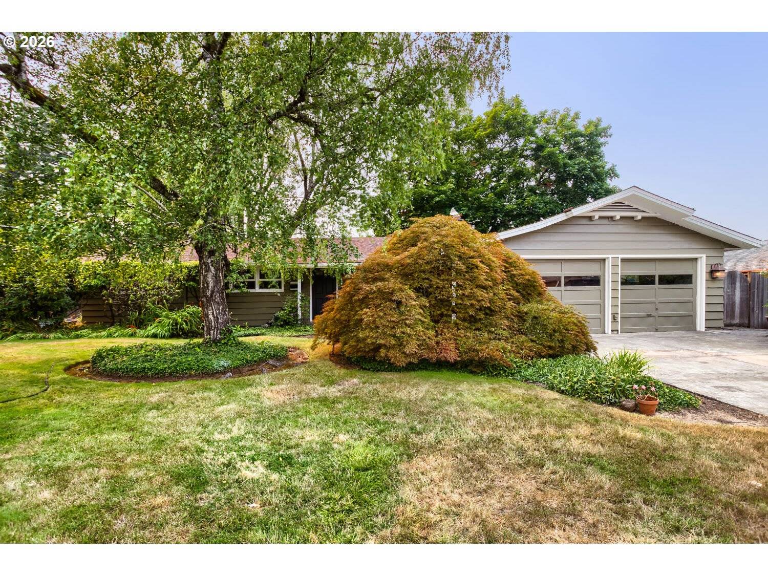 11925 SW FAIRCREST ST, Portland, OR 97225