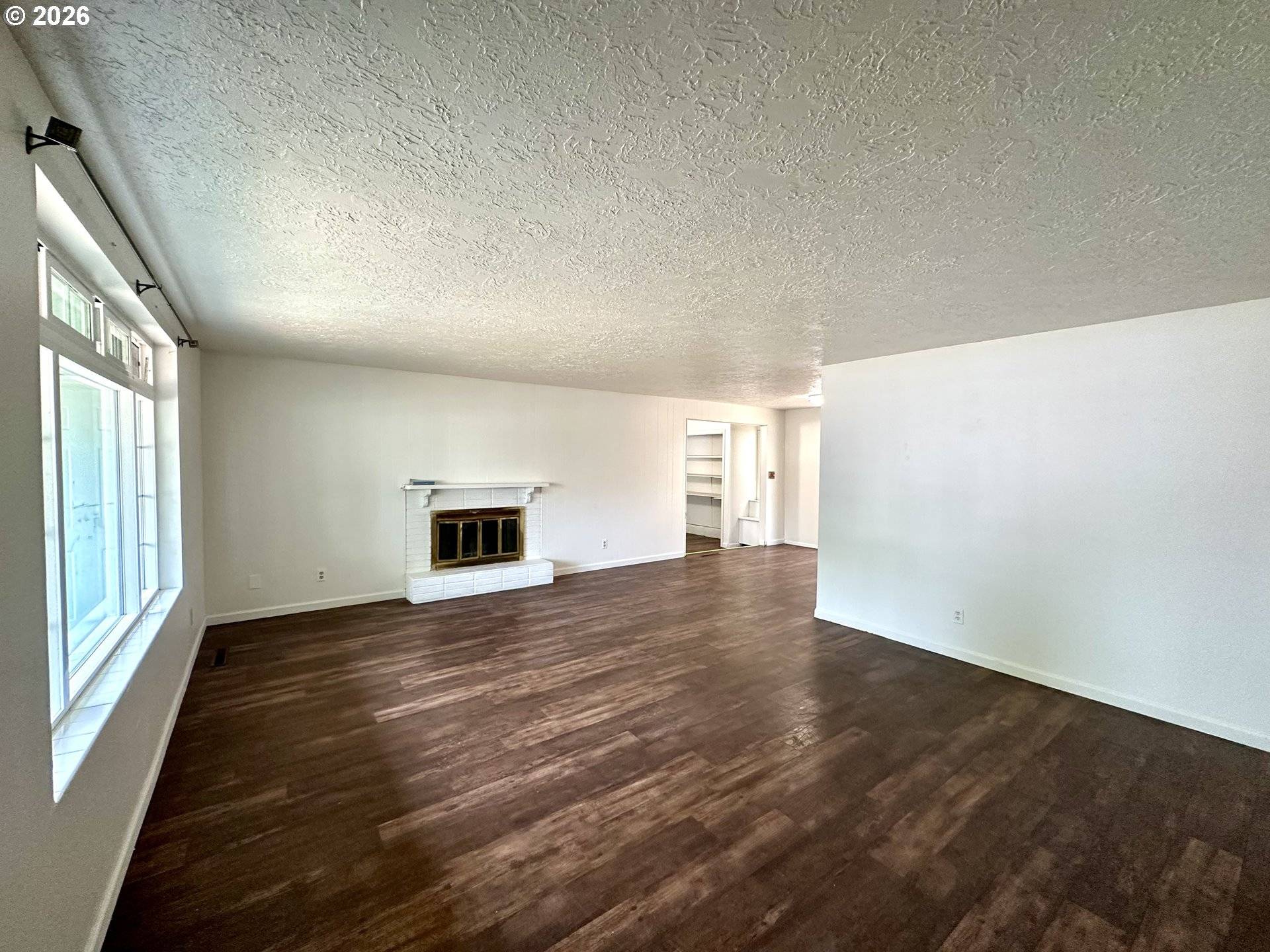 404 1ST ST, La Grande, OR 97850