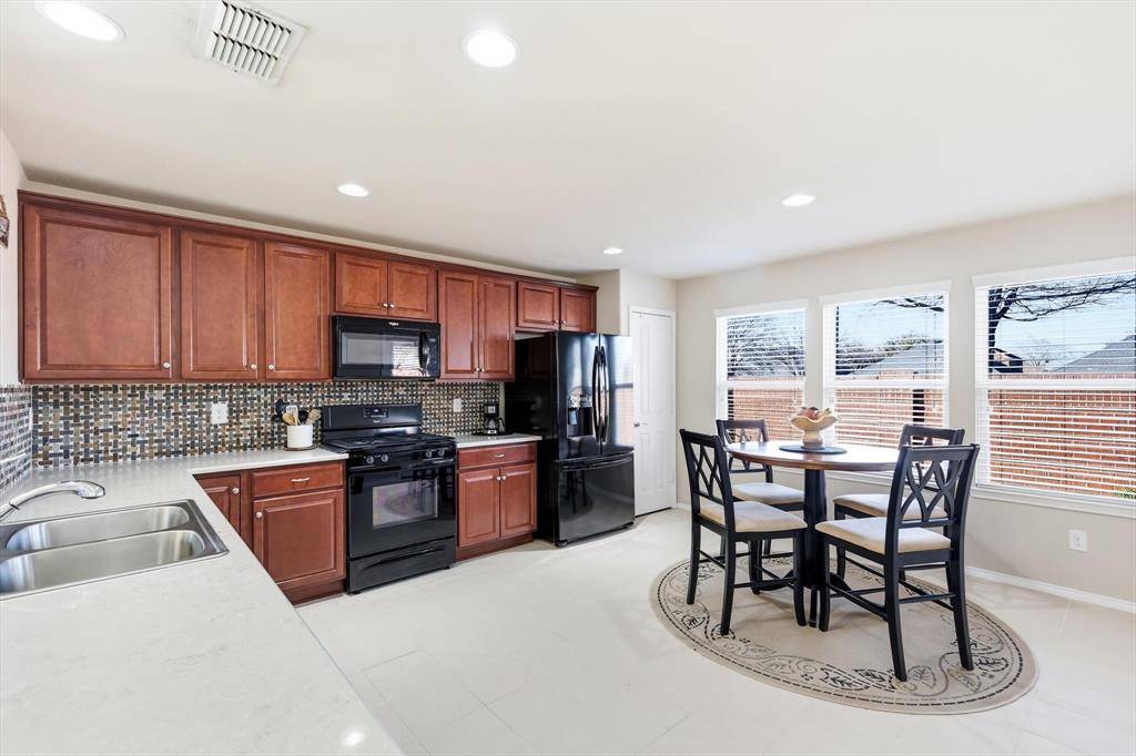 3060 Oyster Bay Drive, Frisco, TX 75036