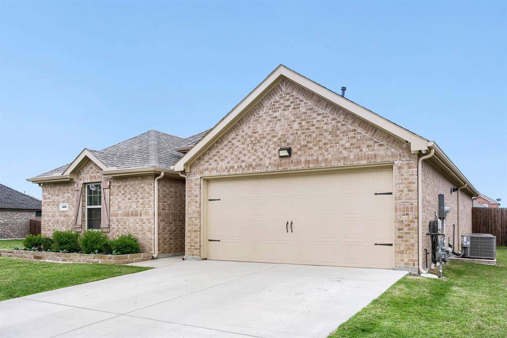 509 Stampede Lane, Princeton, TX 75407