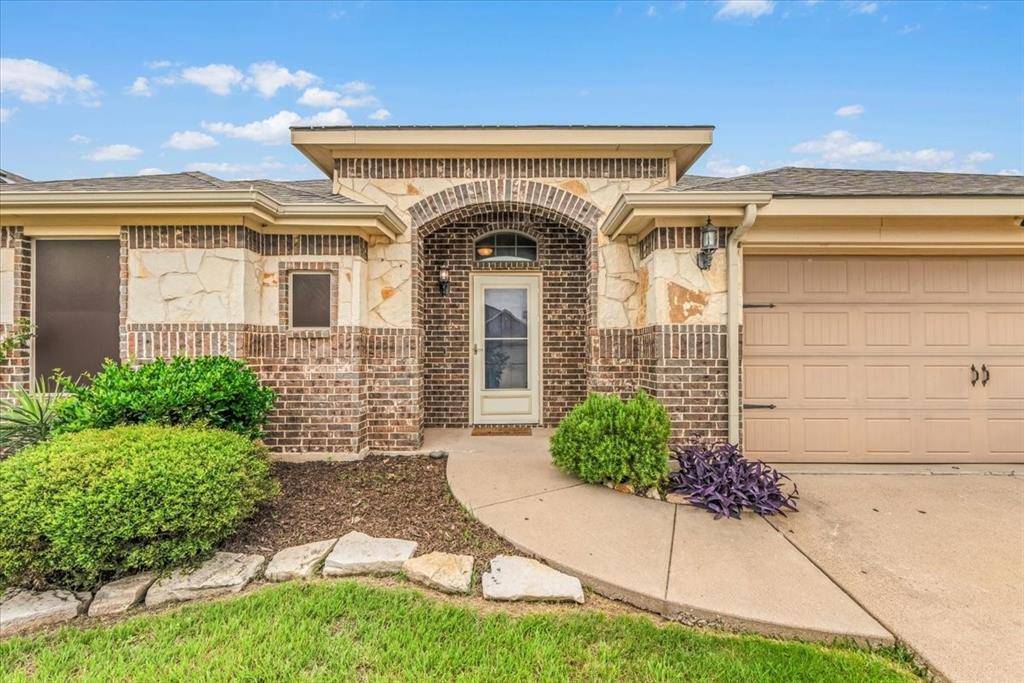 1536 Salado Trail, Weatherford, TX 76087
