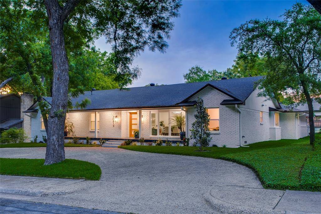 10819 Lochspring Drive, Dallas, TX 75218