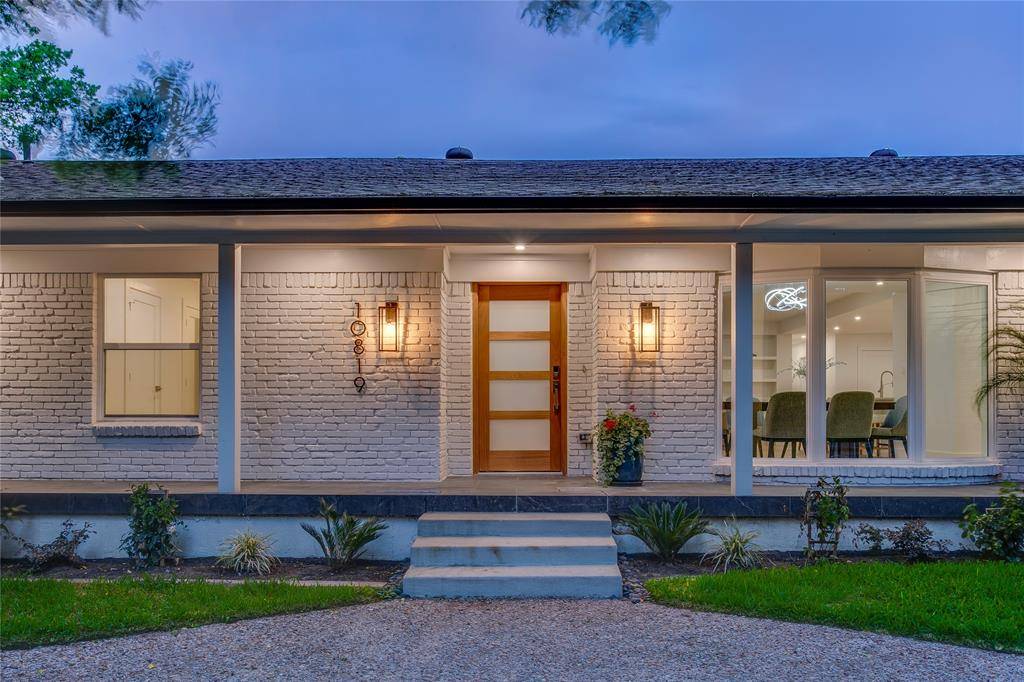 10819 Lochspring Drive, Dallas, TX 75218
