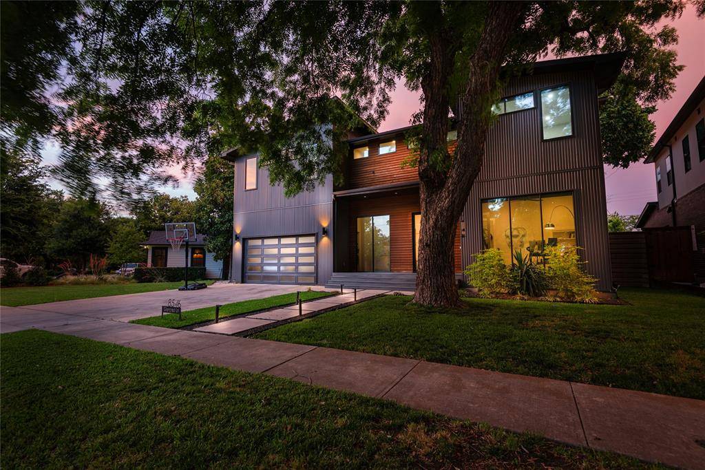 8546 Glencrest Lane, Dallas, TX 75209