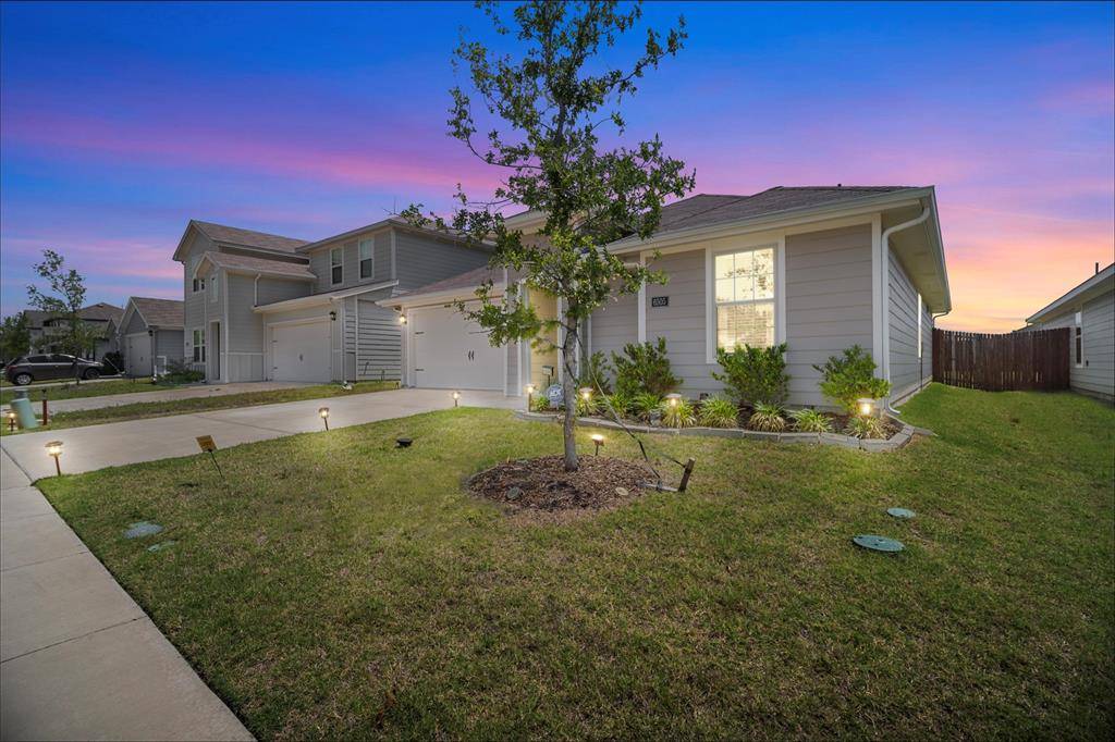 6505 Shoreline Lane, Princeton, TX 75407