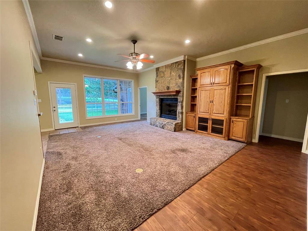 107 Spring Valley Run, Bullard, TX 75757