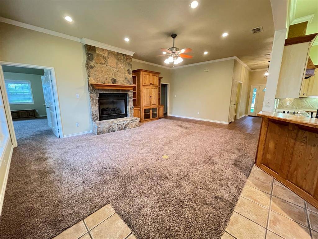 107 Spring Valley Run, Bullard, TX 75757