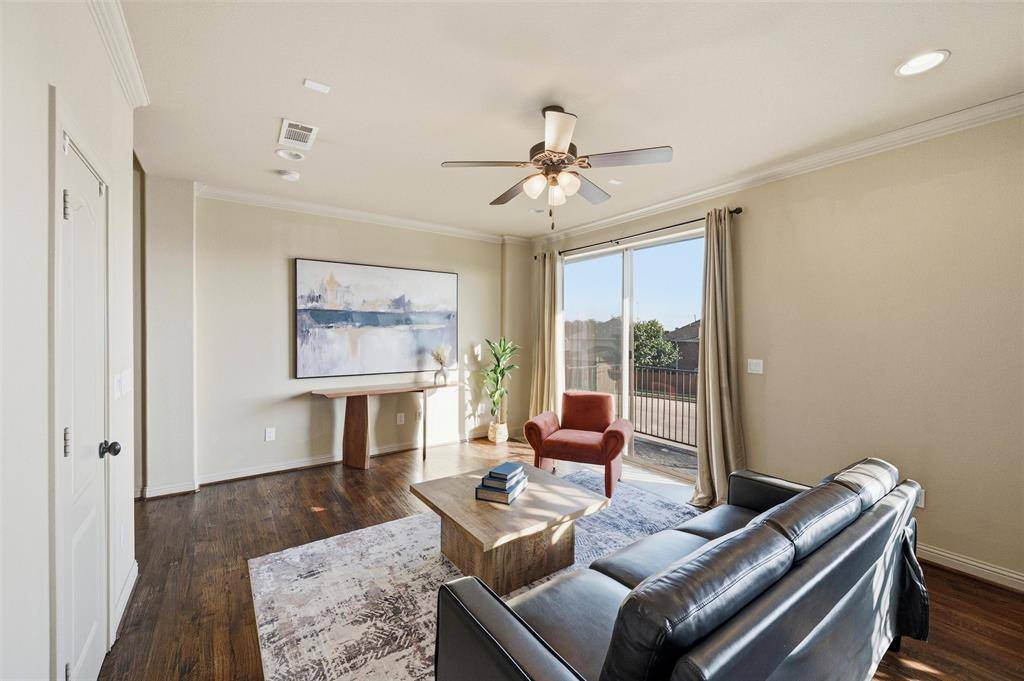 563 Rockingham Drive, Irving, TX 75063