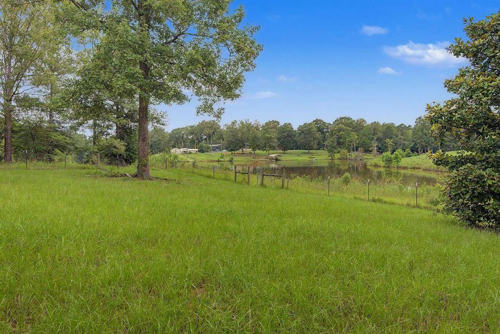 485 Fisherman Wharf Road, Converse, LA 71419