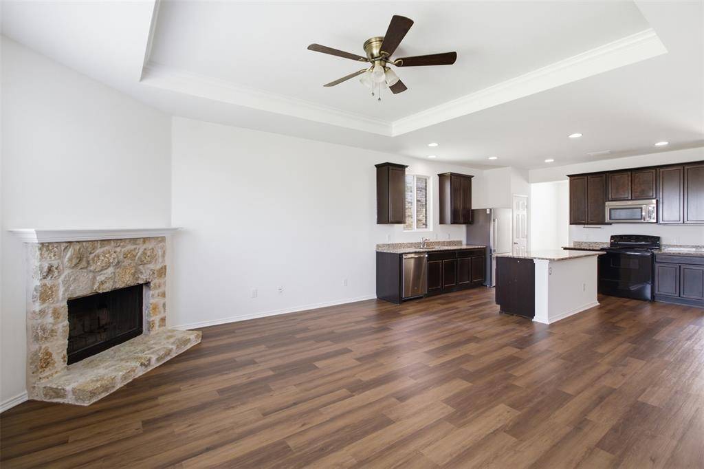 1716 Gayla Creek Drive, Little Elm, TX 75068