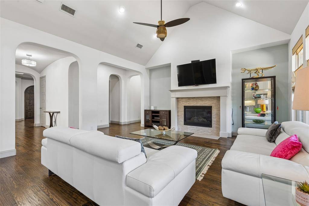 967 Kettledrum Drive, Frisco, TX 75036