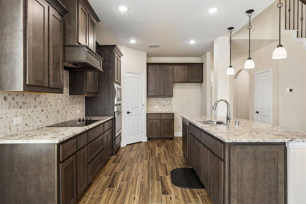 6517 Harwich Drive, Mesquite, TX 75181