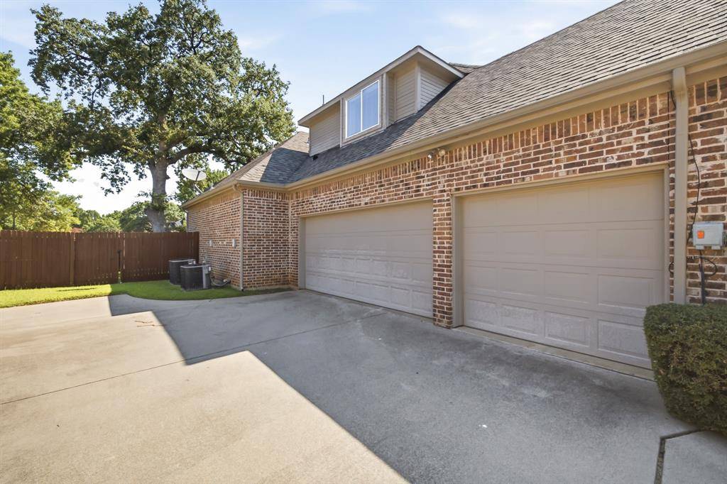 710 Knott Court, Euless, TX 76039