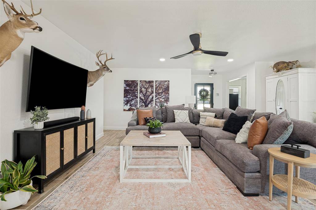 5610 Niagara Court, Midlothian, TX 76065