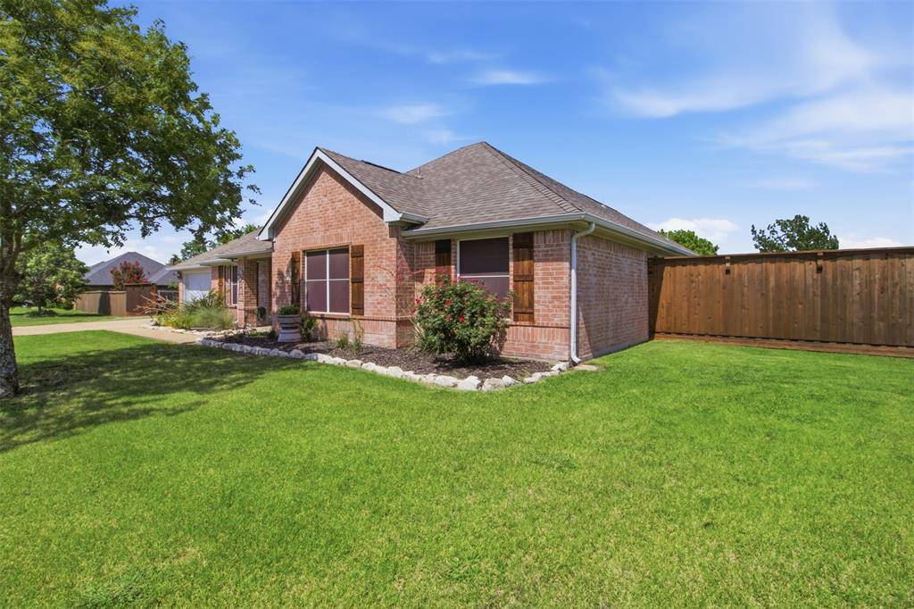 2912 Thousand Oaks Drive, Anna, TX 75409