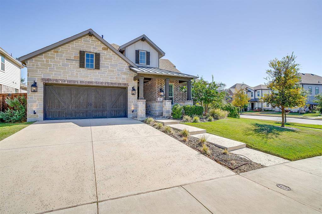2009 Roundtree Circle E, Fort Worth, TX 76008