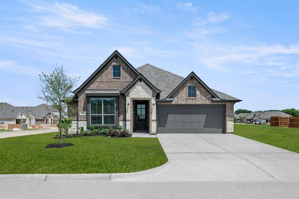 2037 Caicos Road, Granbury, TX 76049