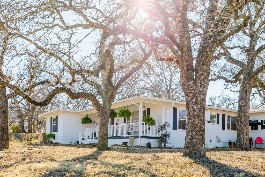 2100 Morningside Drive, Mineral Wells, TX 76067
