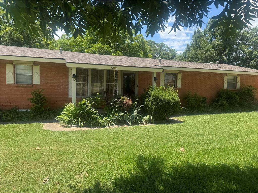 4205 Hickory Tree Road, Balch Springs, TX 75180