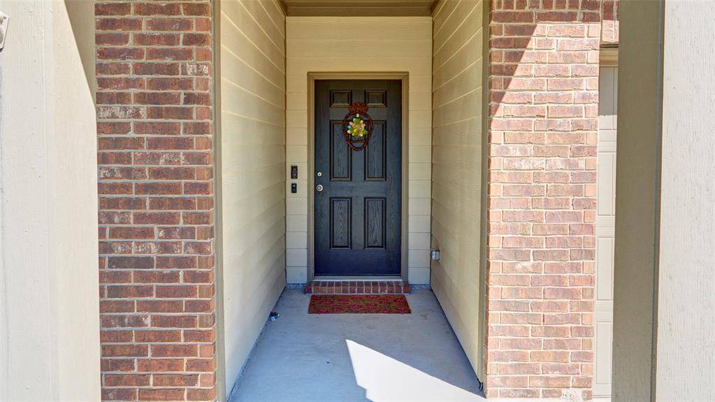 741 Windsor Court, Lavon, TX 75166