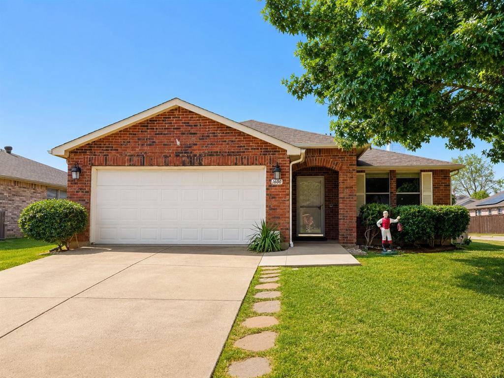 1600 Fieldstone Drive, Little Elm, TX 75068