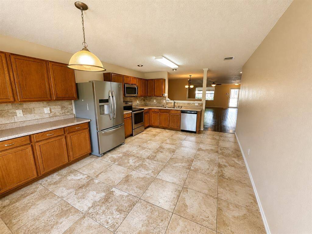 1600 Fieldstone Drive, Little Elm, TX 75068