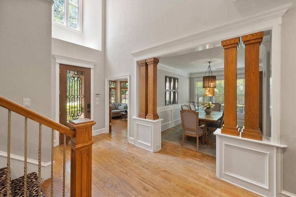 2111 Castle View Road, Mansfield, TX 76063