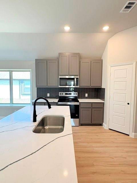 1961 Daybreak Drive, Venus, TX 76009