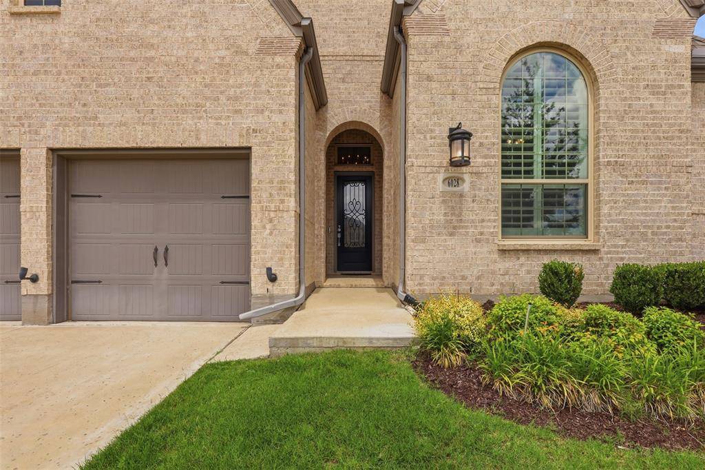 6028 Firefox Lane, Fort Worth, TX 76123
