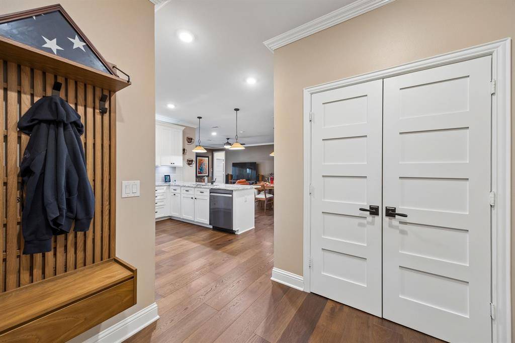 1735 Wittington Place #3207, Farmers Branch, TX 75234