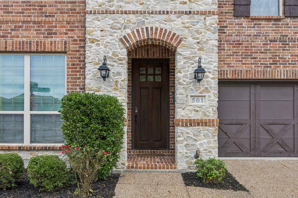 501 Winehart Street, Lewisville, TX 75056