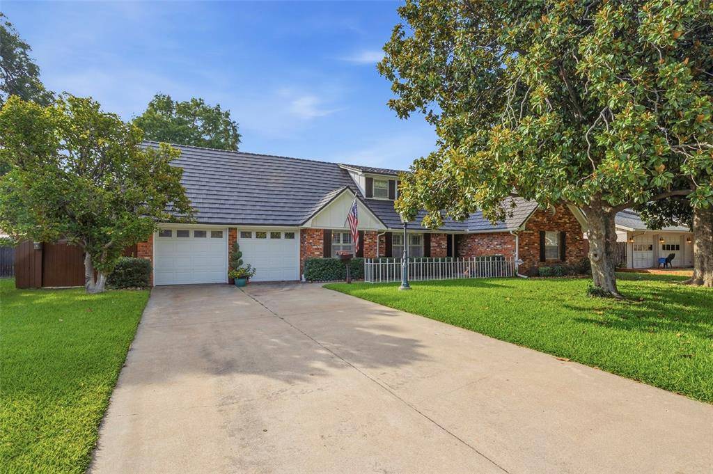 4705 Comita Avenue, Fort Worth, TX 76132