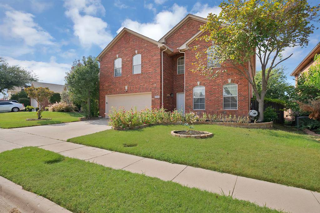 4833 Bridle Path Way, Fort Worth, TX 76244