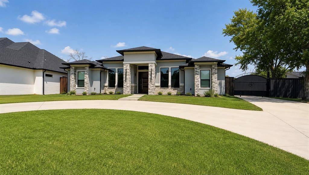 921 Delk Drive, Arlington, TX 76013