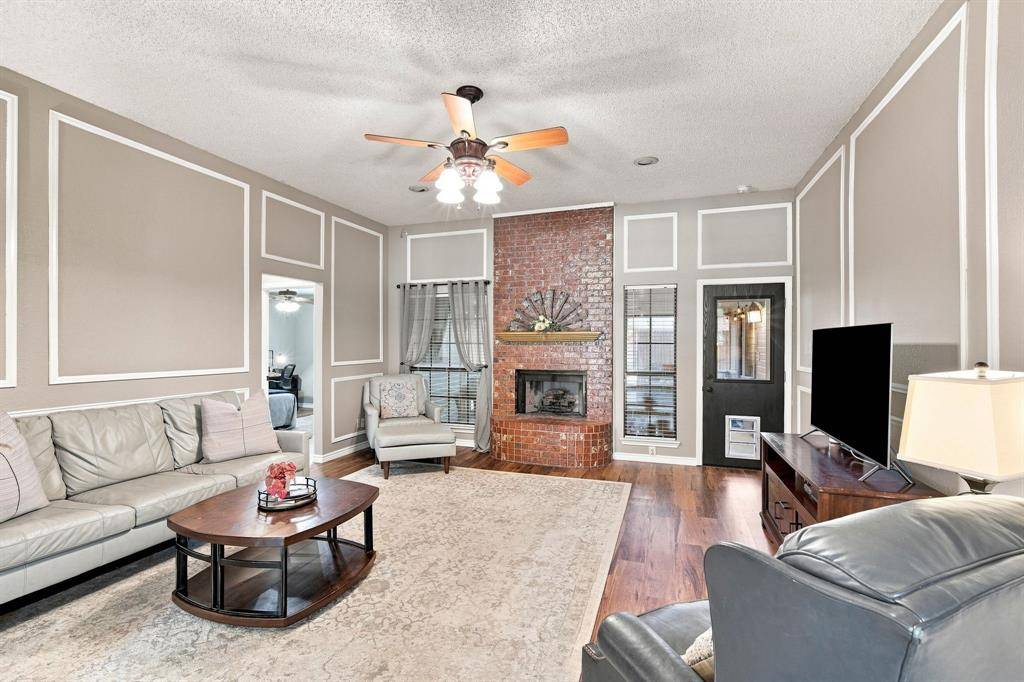 1635 S 5th Street, Midlothian, TX 76065