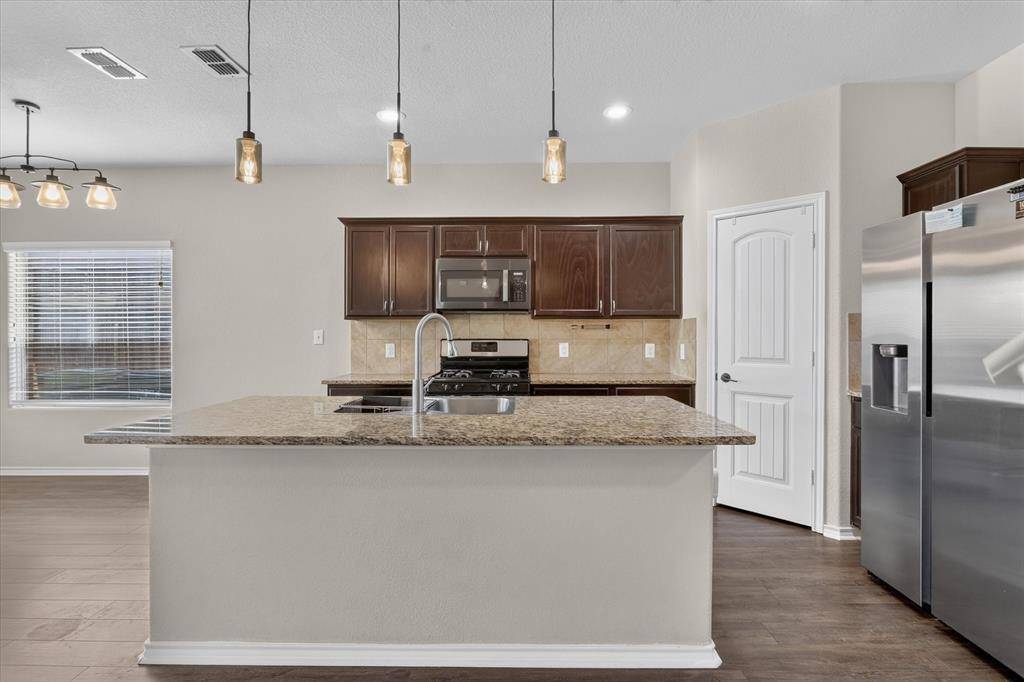 6336 Sails Street, Fort Worth, TX 76179