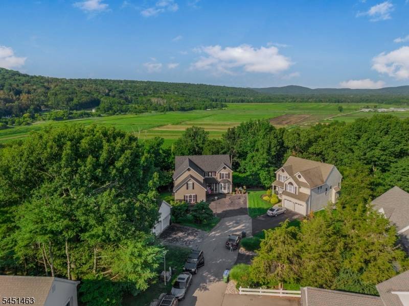76 Canada Goose Dr, Allamuchy Twp., NJ 07840