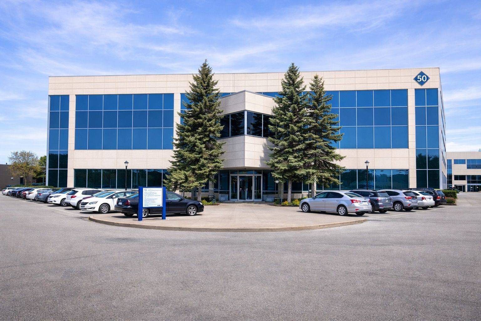 50 Acadia AVE #201, Markham, ON L3R 0B3